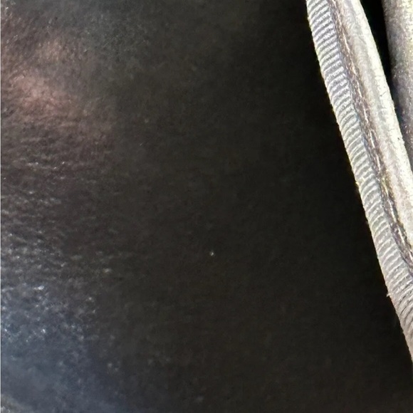 Vintage Chanel Black Quilted Caviar Leather Bifold Unisex Wallet - Picture 7 of 13